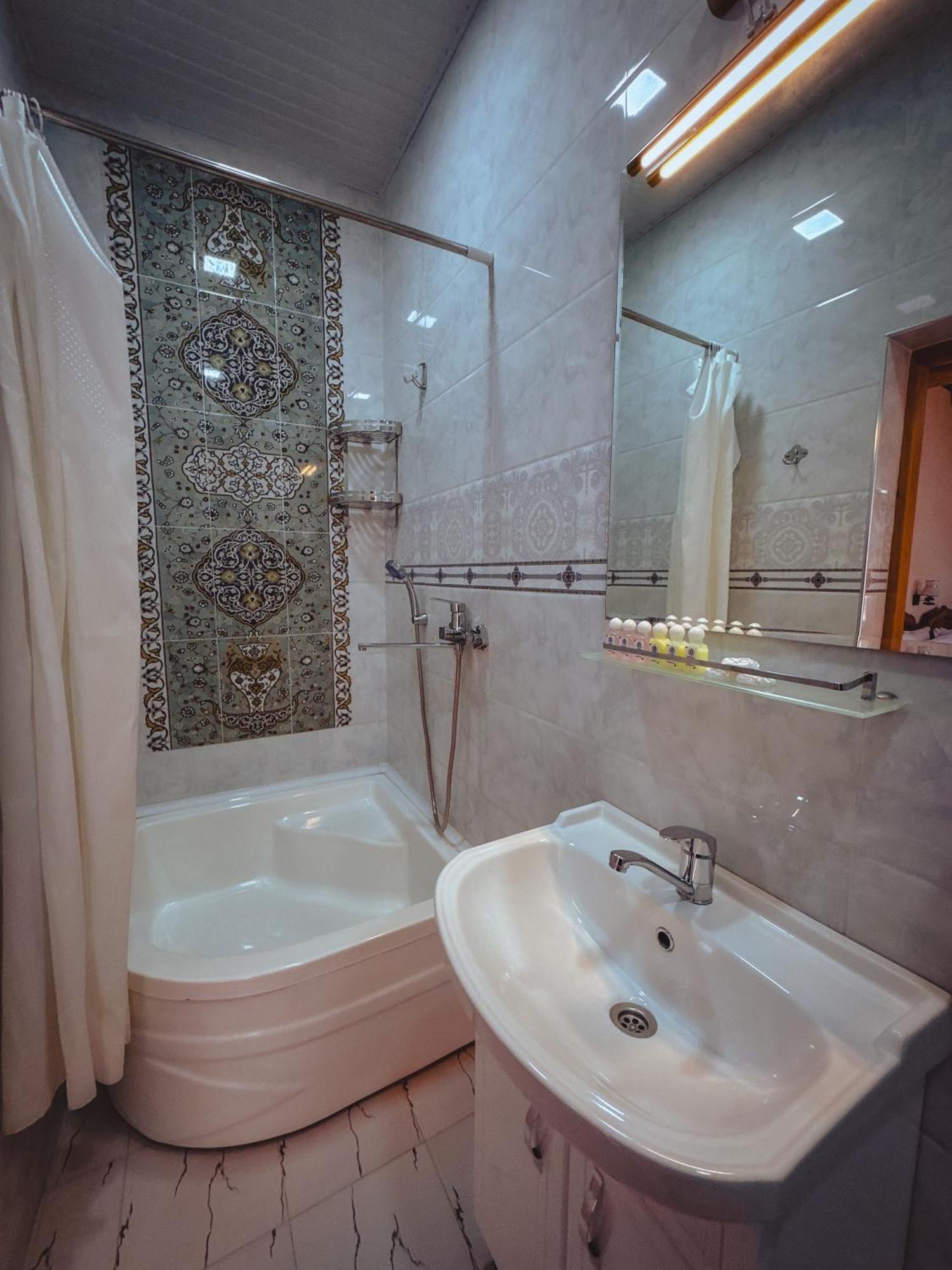 Old Gate Family Guest House Buchara Zewnętrze zdjęcie