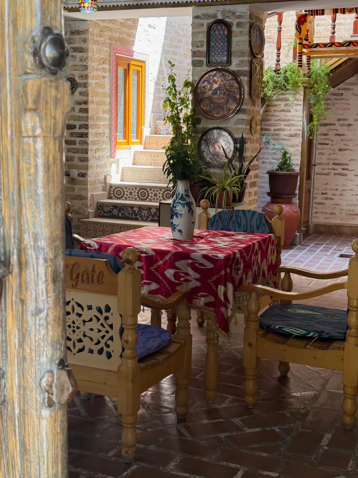 Old Gate Family Guest House Buchara Zewnętrze zdjęcie